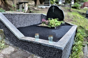 Kapavietė Saulės kapinėse