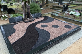 Karveliškėse įrengti akmenukai kapams